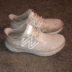 New Balance 1080 v11 sz 11.5